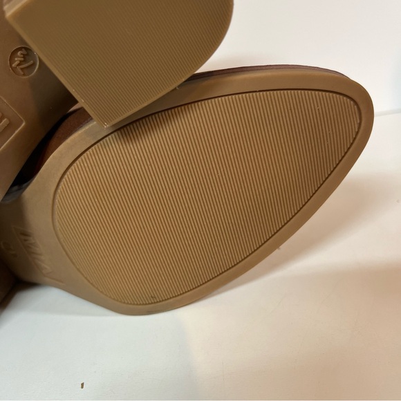 Mia Womens Brown Zipper Block Heeled Bootie Boots Size US 7.5 WMNS - Picture 9 of 16